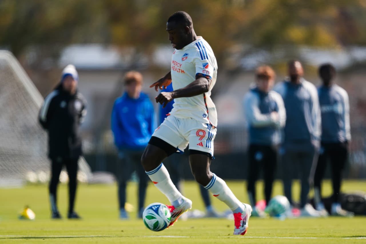 TAMPA, FLORIDA - JANUARY 24: FC Cincinnati against CF Montréal on January 24, 2025 at the Tampa Bay Rowdies Training Complex in Tampa, Florida.