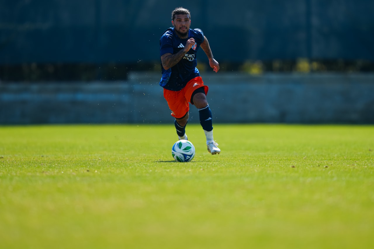 CLEARWATER, FLORIDA - JANUARY 30: FC Cincinnati against Houston Dynamo FC on January 30, 2025 at Joe DiMaggio Sports Complex in Clearwater, Florida.
