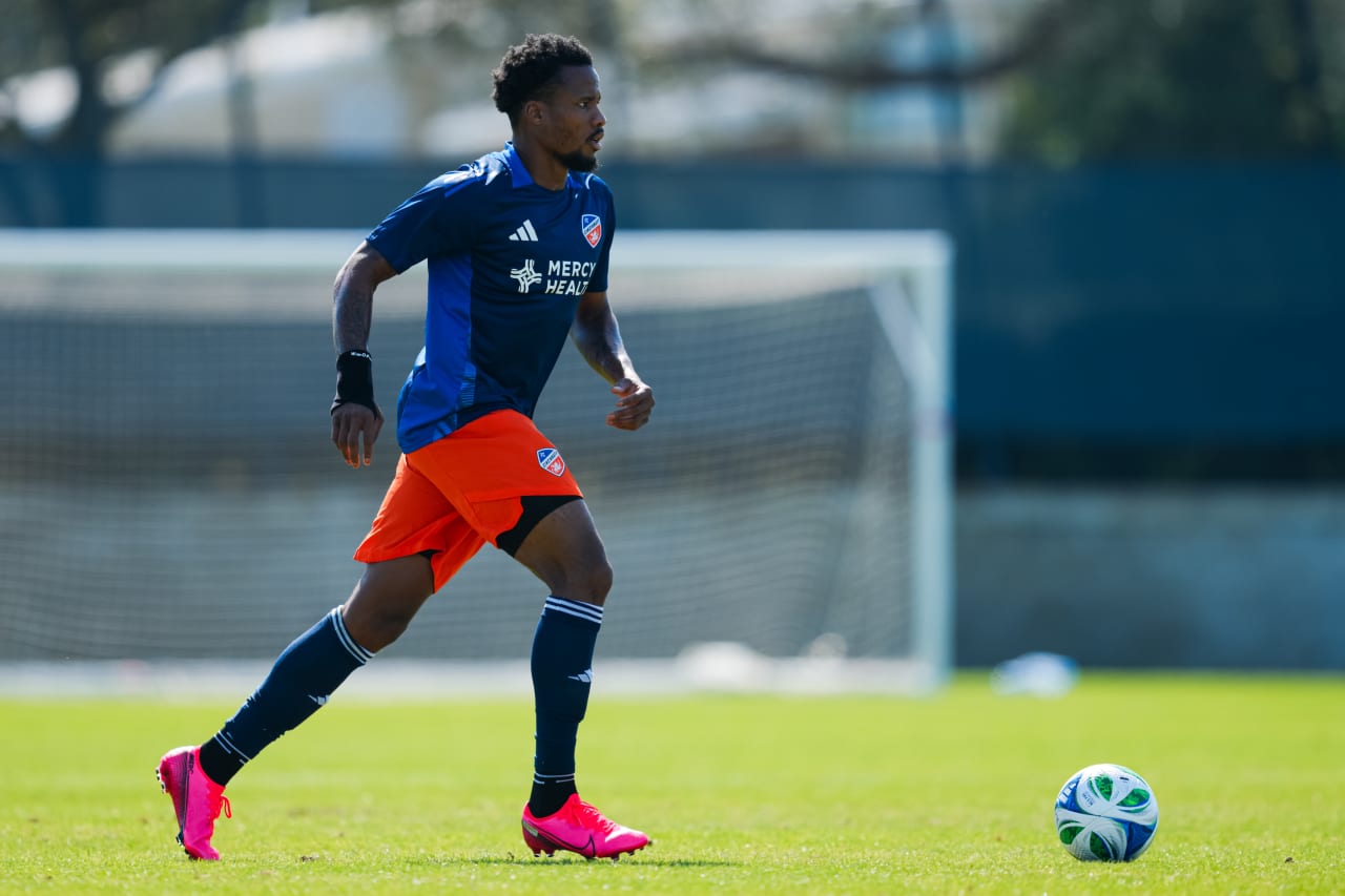 CLEARWATER, FLORIDA - JANUARY 30: FC Cincinnati against Houston Dynamo FC on January 30, 2025 at Joe DiMaggio Sports Complex in Clearwater, Florida.
